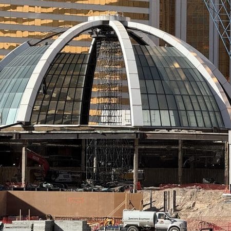 DOME FREE: Mirage Las Vegas Atrium Removed